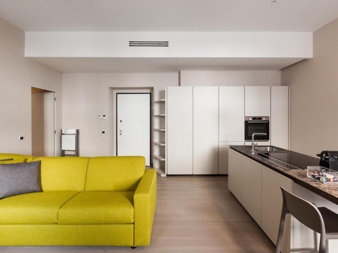 Easyhomes-Duomo Suites & Apartments 米兰 外观 照片