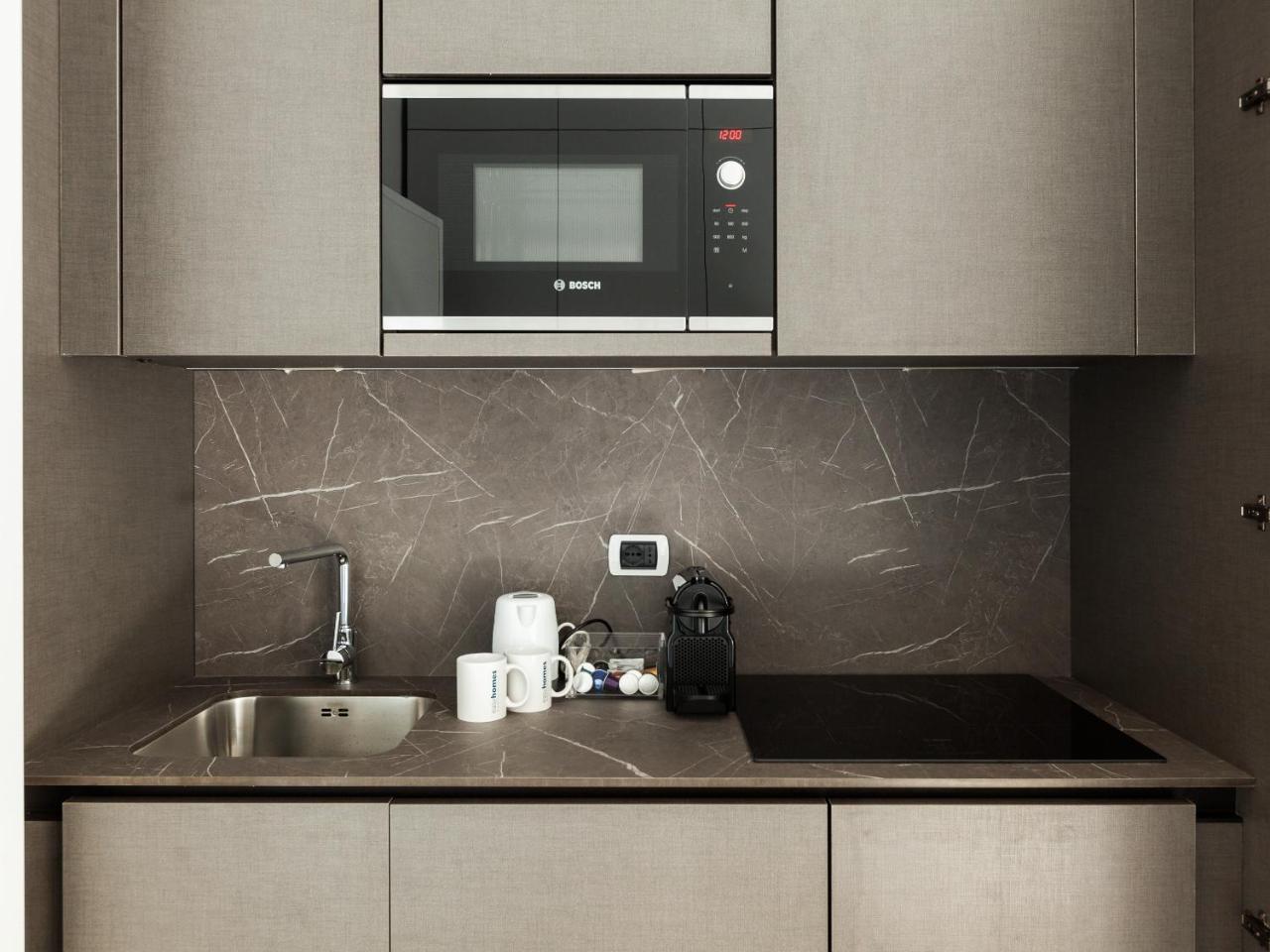 Easyhomes-Duomo Suites & Apartments 米兰 外观 照片
