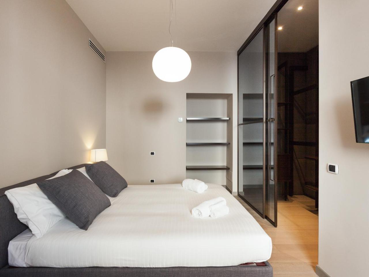 Easyhomes-Duomo Suites & Apartments 米兰 外观 照片