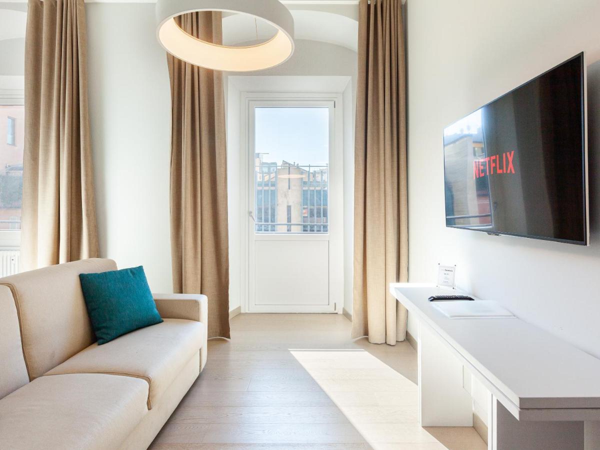Easyhomes-Duomo Suites & Apartments 米兰 外观 照片